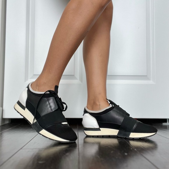 Authentic Balenciaga Road Racers complete with bag! Size 8 US 38EU - Picture 5 of 6